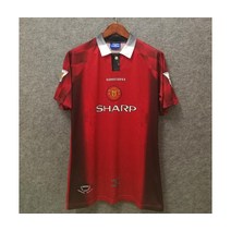 1996년 맨체스터유나이티드 유니폼 상의 마킹 포함