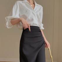 딤플 맞춤형 기질 흰색 긴팔 셔츠 여성 봄 2023 새로운 캐주얼 올 매치 하이 엔드 탑 트렌드 지컷티셔츠 론론