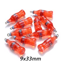 10Pcs 9x33mm 재미 있은 수 지 펜 던 트 혼합 된 음료 병 매력 보석 만들기 귀걸이 목걸이 DIY 공예 키 체인 액세서리, 06 6