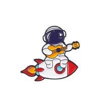 기타 기방 음악 우주 비행사 에나멜 핀 몽상가 기타 마이크 가수 브로치 금속 배지 child애 만화 쥬얼리 아