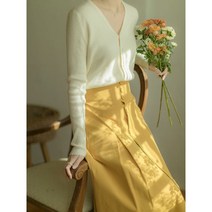 봄 가을 여성 크롭니트 가디건 숏 슬림핏 브이넥 무지 컬러진주단추 단아한 여성스러운