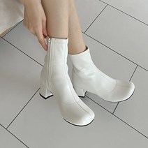 바이로쏘 에니롬 볼륨 토 앵클부츠