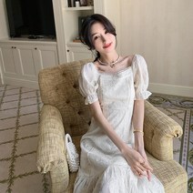 프랑스어 스퀘어 칼라 레트로 드레스 2021 여름 Fishtail 버블 슬리브 레이스 자카드 허리 슬리밍 드레스 요정