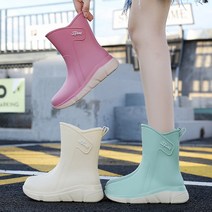 베리슈 여성 3cm 발편하고 푹신푹신 운동화 밑창 미들 레인부츠 여름 장마 주방 고무 발목 숏 앵클 장화