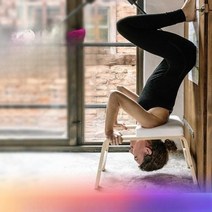 인퍼니처 홈트 요가 원목 거꾸리 의자 플라잉요가 헬스 피트니스 필라테스 물구나무 체어, 화이트