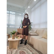여성 가을 간절기 소매 넥라인 레이스 긴팔 골지 원피스2컬러 블랙 브라운