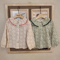 치크 22 F/W 유아 아동 키즈 토들러 여아 가을 신상품! 자매룩! 트윈룩! 잔꽃 무늬는 여전히 만점이예요~ 넓은 카라로 더욱 사랑스러운! 나염 우븐 블라우스