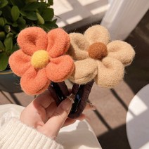 헤어핀 여성 빅사이즈 가을 겨울 털융 집게핀 머리핀 꽃무드등, T01-메인그림 2조각