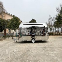 푸드트럭 트레일러 호화스러운 황금 스테인리스 트랙터 공기 흐름 음식 트럭 커피 주스 서비스