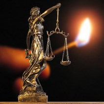 정의의 여신상 변호사 법무사 판사 검사 법률사무실 로스쿨 장식품, 황동색