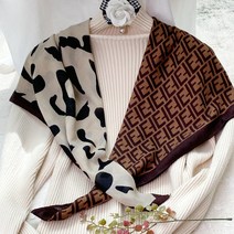 pkpj 90x90 광폭사이즈 따뜻한 면실크 구김없는 레오파드 사각 스카프 숄 2color