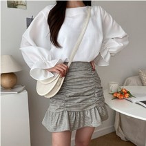 모던 프릴 블라우스