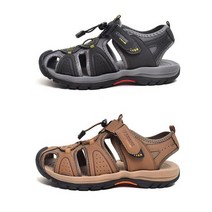 편한 여름 스포츠 캐주얼 중년 남자 샌들 휴가 패션