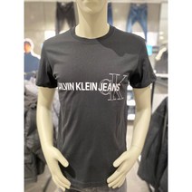 [정품] 캘빈클라인(CK) CKJ남성 시즈널 브랜드 로고 레귤러 핏 티셔츠 (J318208-BEH)