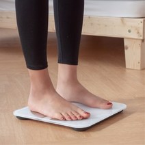 디지털체중계 스마트폰연동 정확한 체지방측정기 지방 근육량 수분 골격기록 체중관리