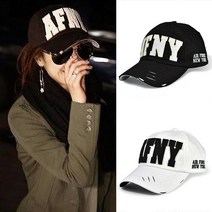 스크래치 여성 레터링 얼굴소멸 볼캡