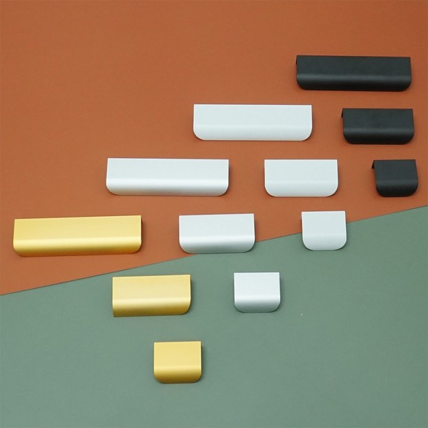 ace3d4ff83772d58c959714606d88d038121c706e561daf52d2b67f4d4e4.jpg