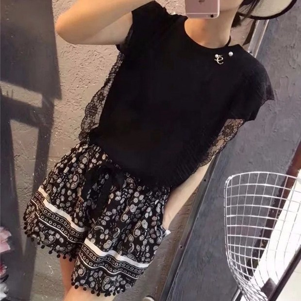 0bf5e78eb5d8b12fa7fba8e3d1588fad841e0fff639a36611ac2f36c8352.jpg