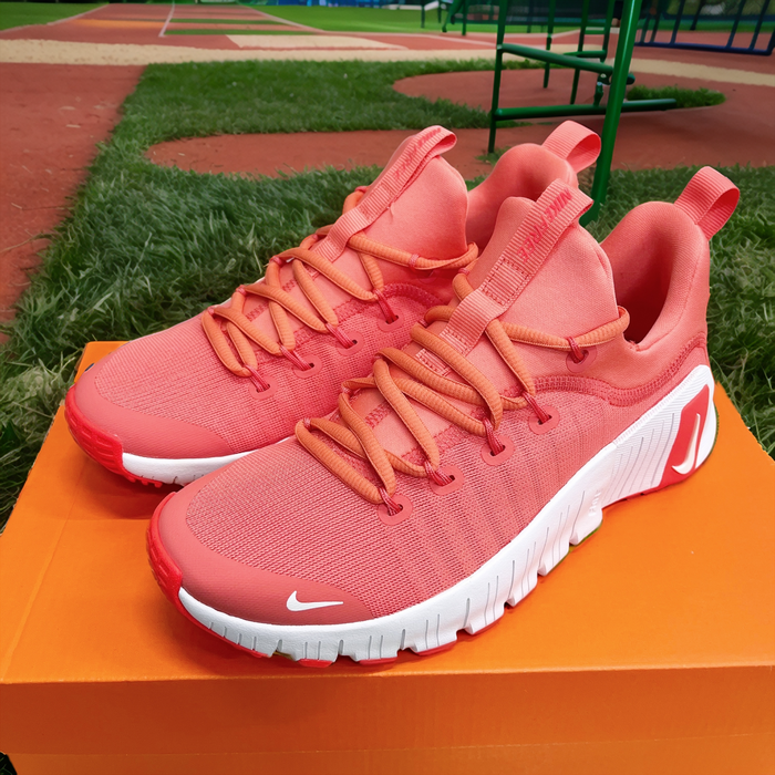 나이키 프리 메트콘 6 매직 엠버 화이트 레드 여성용 운동화 런닝화 조깅화 스니커즈