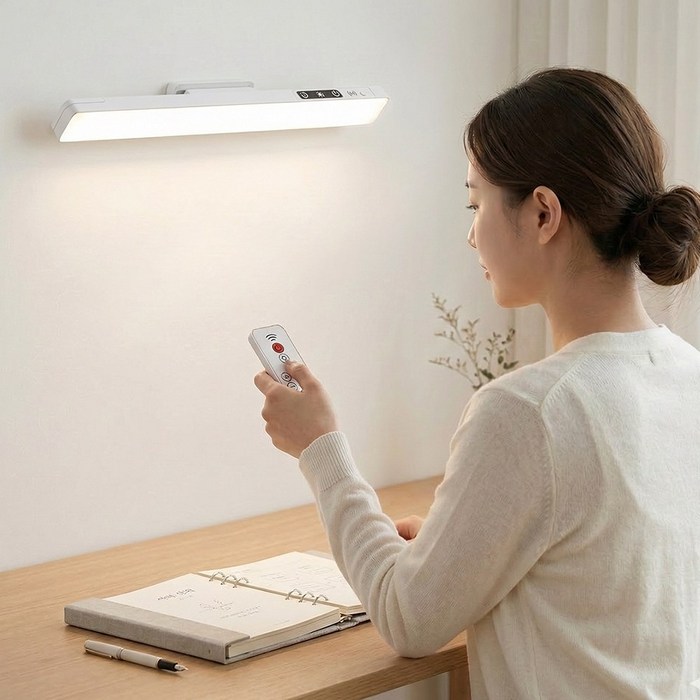 HUIJII 무선 마그네틱 탈착식 터치 학습 스탠드  리모컨 화장대 조명 2000mAh 배터리, 화이트