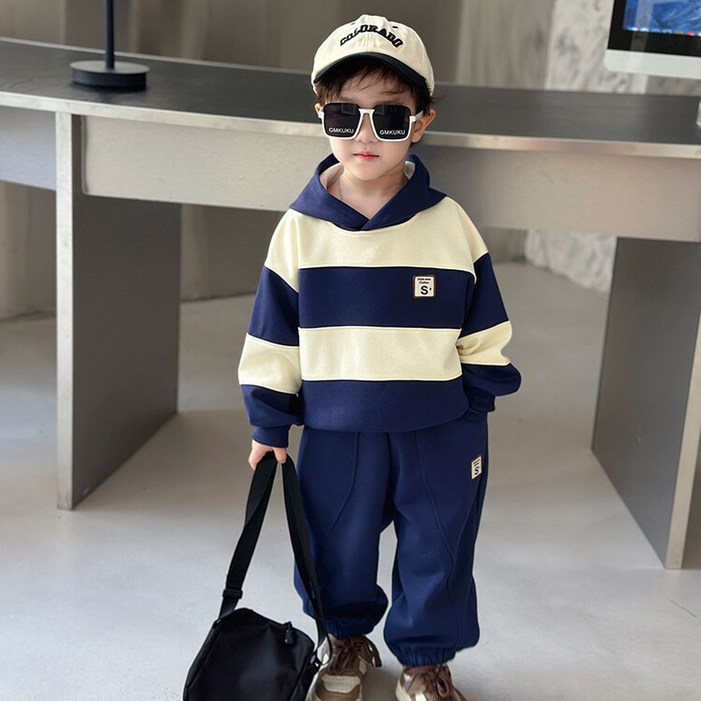 케이유유컴퍼니 키즈남아 봄가을 줄무늬 후드맨투맨 바지 상하세트 트레이닝복