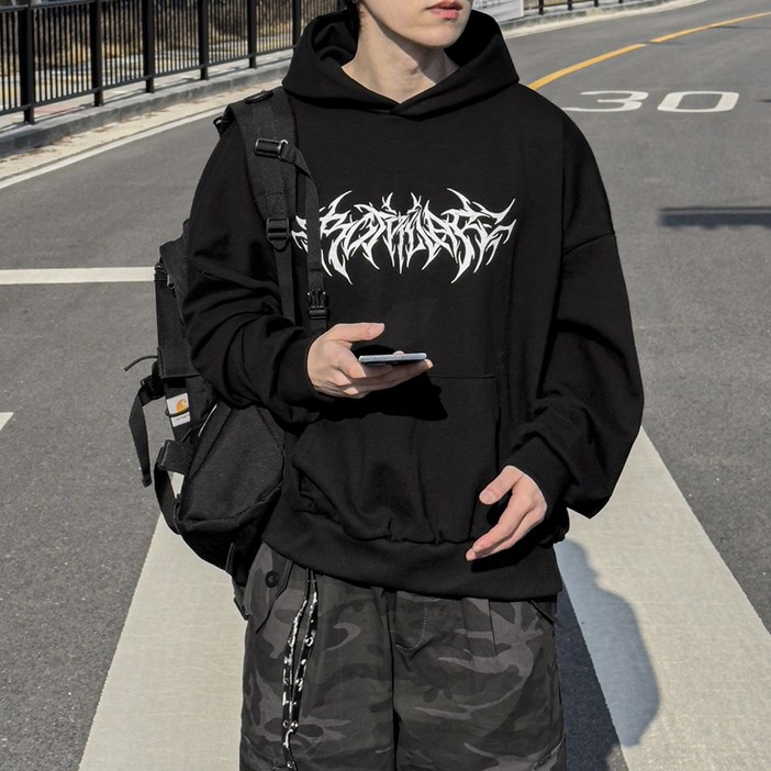 지금 JIIGEUM 케이브 페인트 오버 후드티