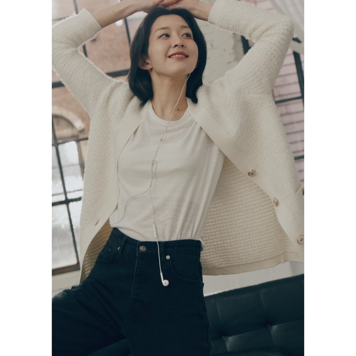 세이에라 데일리 브이넥 루즈 가디건 (화이트)