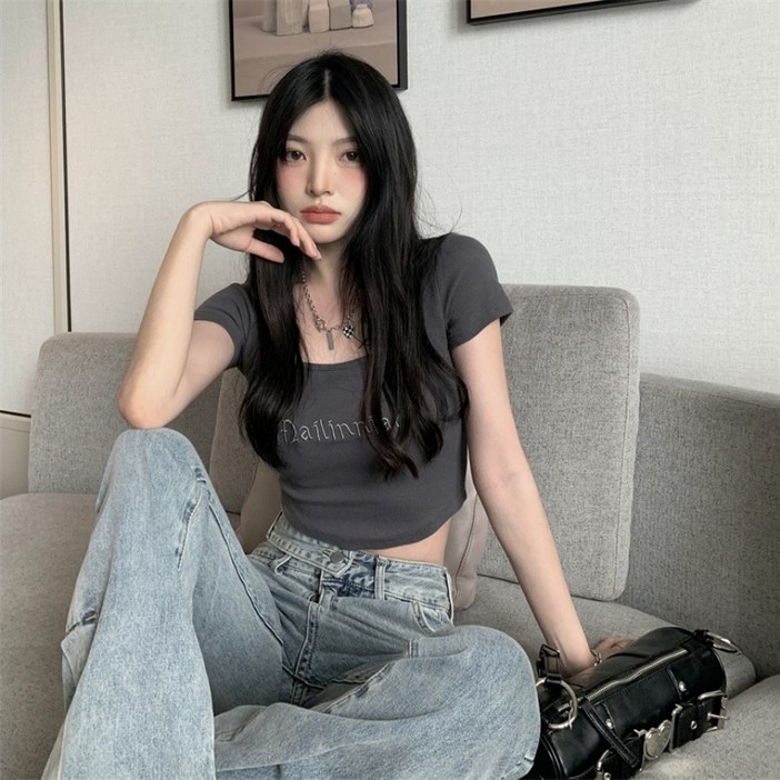 만능코디 스퀘어넥  크롭 반팔 트레이닝 티셔츠