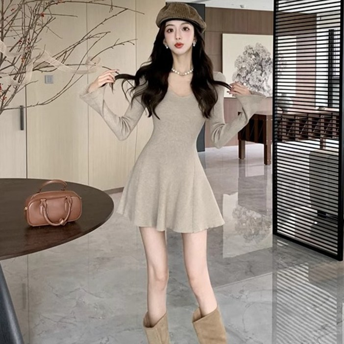 여자원피스 골지 플레어 브이넥 미니 원피스 (2color) / 슬림핏 말라핏 플레어치마 미니원피스 봄원피스 레이어드 V넥 여리여리 주름 (ES-5057)