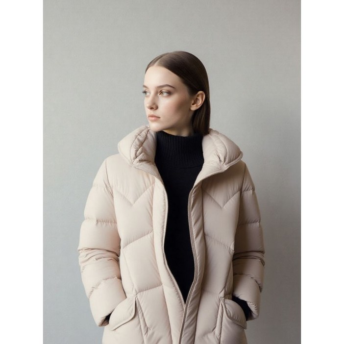 크로커다일레이디 라이트그레이 하프넥 중기장 퀄팅 덕다운 CLCSDW201