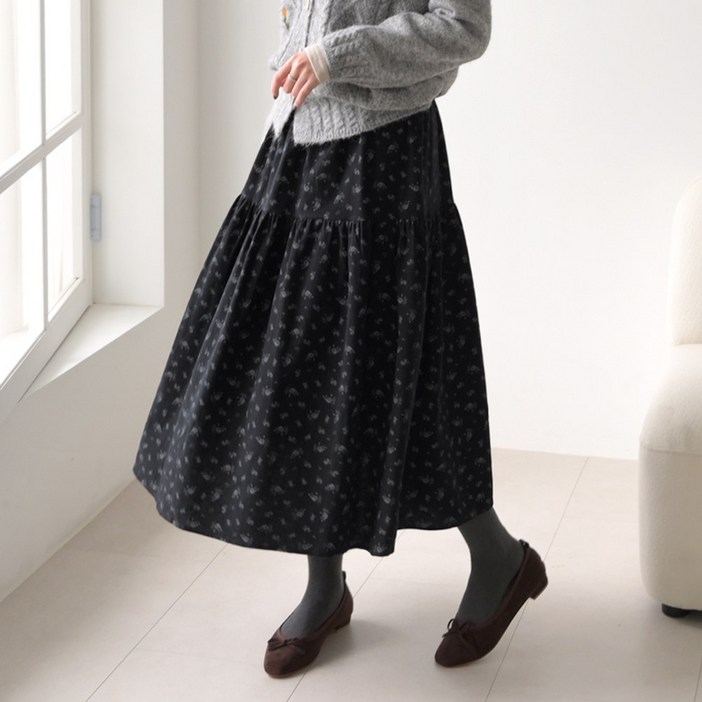 데일리앤 셀레네 플라워 밴딩 셔링 주름 플레어 잔꽃 롱 스커트 부드러운 치마 가을 겨울