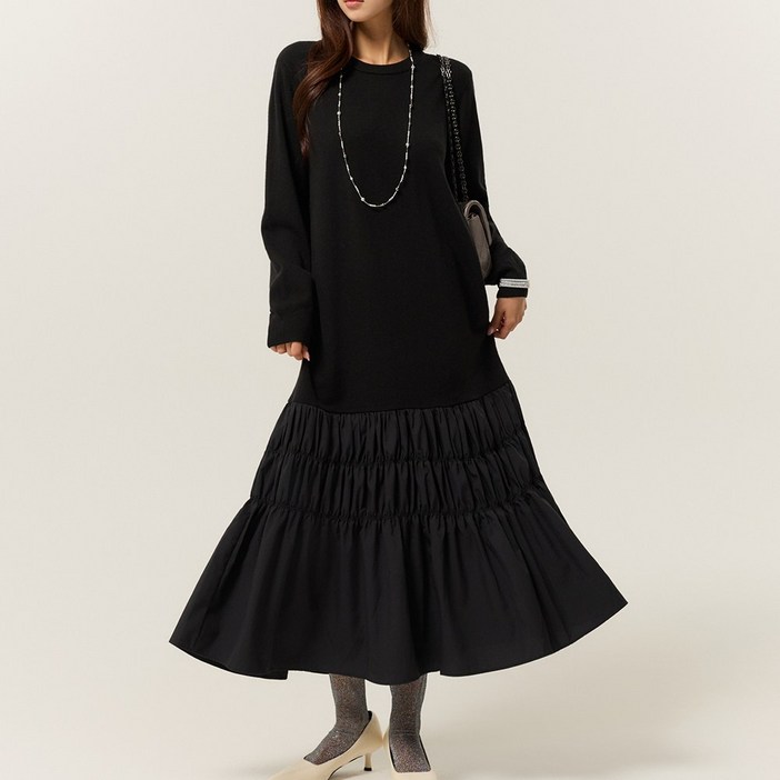 리브렌 셔링 배색 니트 원피스