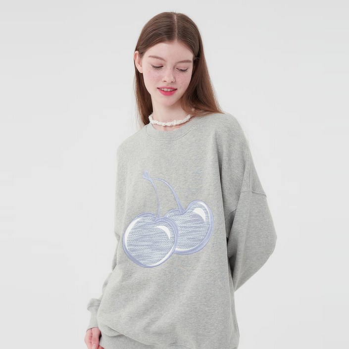 키르시 KNIT BIG CHERRY SWEATSHIRT