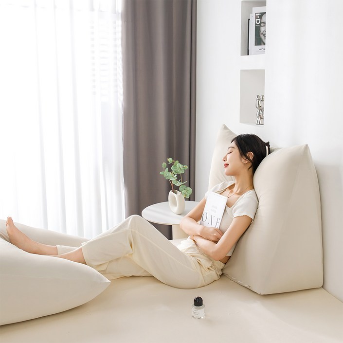 소하임 냉감 자이언트 삼각 등받이 쿠션