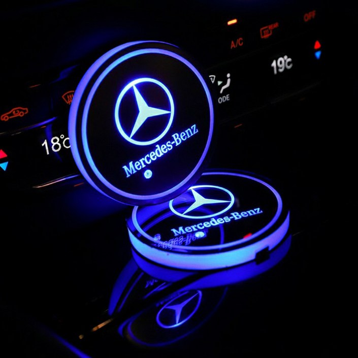 리모유통 전차종 LED 컵홀더 벤츠  AMG 발광 패드 USB 충전식 실내 장식 자동차 조명 세트가격, 1세트, 벤츠2P