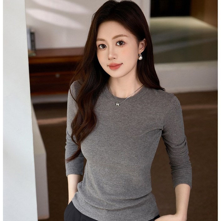 엘에프제트 여자 슬림골지 도톰한 라운드 긴팔티셔츠 24594
