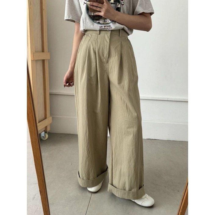 우아글로벌 뒷밴딩 와이드 투핀턱 면팬츠