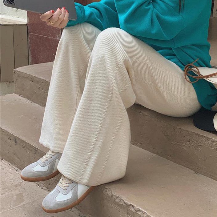 순이 C.여성 소프트 니트 라인 와이드 밴딩바지