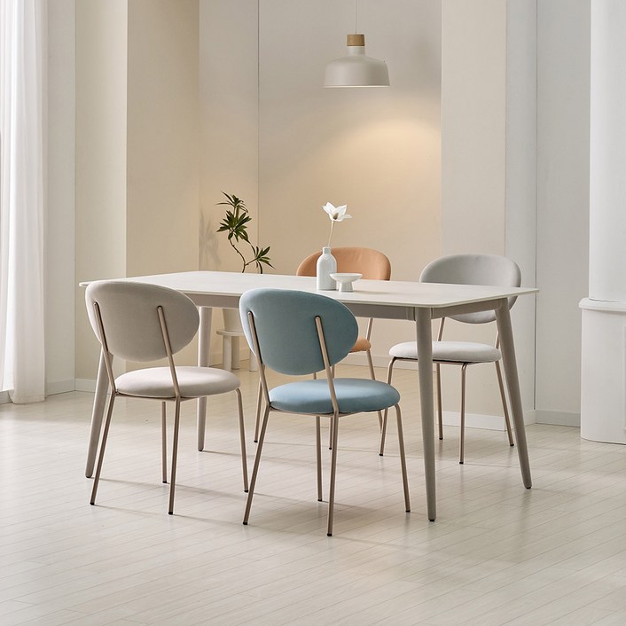 쏠앤까사 로즈 포세린 세라믹 식탁세트 4인용 1300 1600