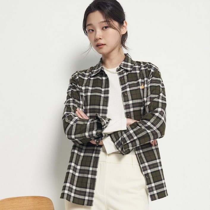 [백화점 정품] 26년SLAE 빈폴레이디스 빈폴 BEANPOLE 기모 체크 레귤러핏 셔츠 - 카키 BF5964C01H
