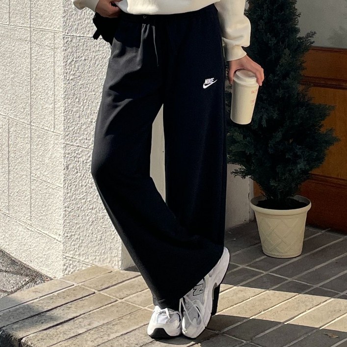 백화점 정품 나이키 와이드 플리스 여성 기모 트레이닝 팬츠 Urbanselection