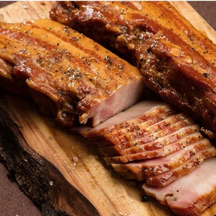 장작 바베큐 훈제삼겹살 참나무 훈연 캠핑 삼겹살 고기 차박 350g 해썹