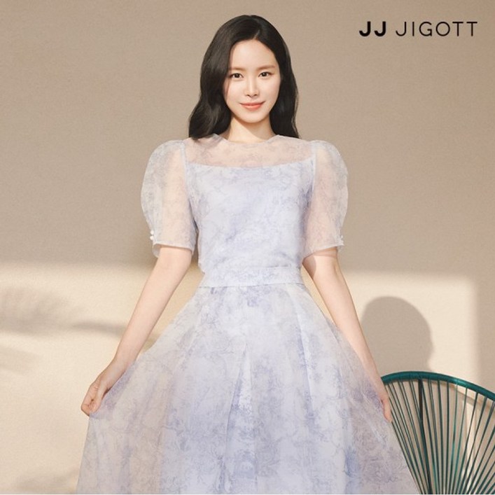 JJ지고트    퍼프 슬리브 오간자 블라우스 GN6A0BL34