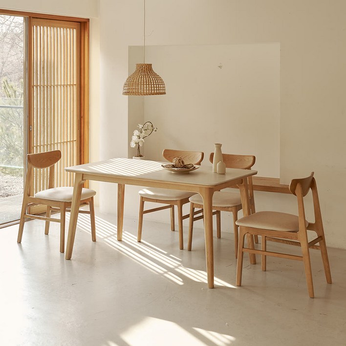 썸앤데코 밀라 애쉬 원목 포세린 세라믹식탁 6인용 1800, 월넛 프레임  크림화이트 세라믹, 6인용