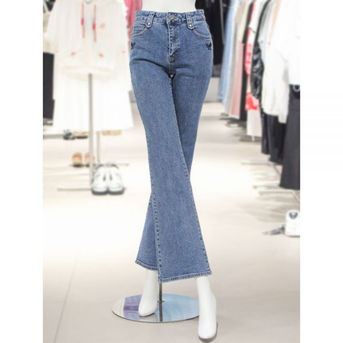 에고이스트 체인 장식 포인트 리본 자수 슬림 부츠컷 데님팬츠 ER3DP363