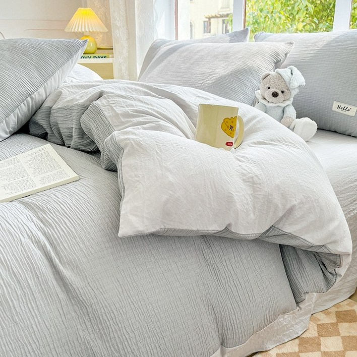 부드러운 주름 디자인의 이불 커버 세트 사계절