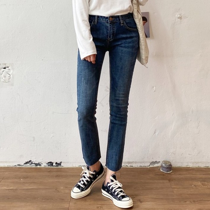 여성  슬림 일자 스판 빅사이즈까지 밑단 컷팅 청바지 핏이 살아나!!