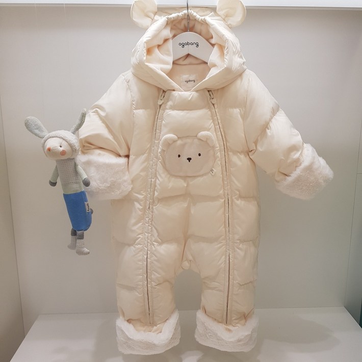 아가방 24 겨울 베이비페어 폭신폭신 추울수 없지 후끈 따뜻하게 유아 패딩 우주복 지퍼라인이 두개 손발싸개 까지 겨울 방한 우주복 신생아 백일 외출복으로 추천