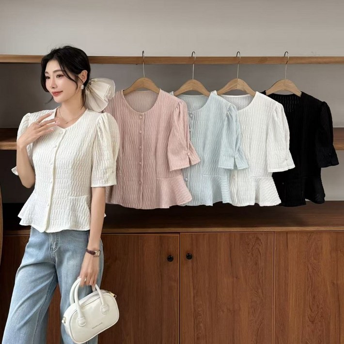 사방스판 퍼프소매 반팔블라우스 프릴 페블럼숏자켓대용 하단플레어블라우스