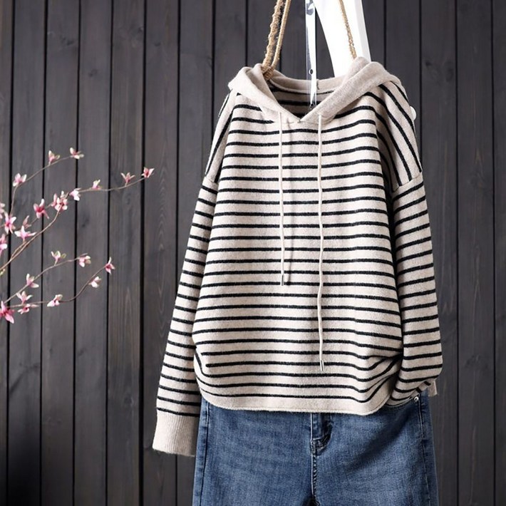 지고다그 루즈핏 여성 니트 후드티 스트라이프 디자인 봄가을 따뜻한 상의 SX70678
